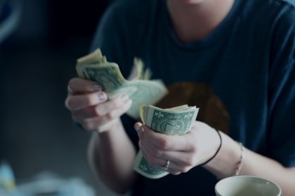 7 Clear Signs You're Better Off Than Most Americans Financially